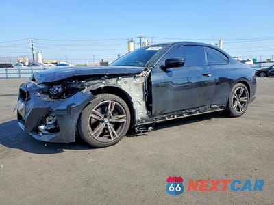 2025 BMW 230I 3MW23CM05S8F04660 - główne zdjęcie licytacji z USA - miniatura