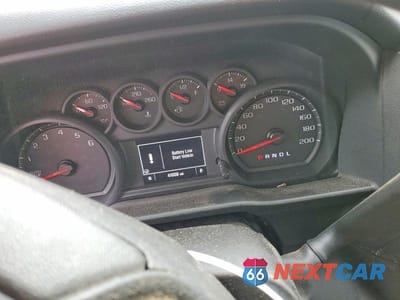 Zdjęcie 9 z 13 samochodu: 2023 GMC SIERRA K1500 VIN:1GTUUAED7PZ205649 - miniatura