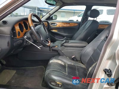 Zdjęcie 7 z 12 samochodu: 1999 JAGUAR XJR VIN:SAJPX1847XC854663 - miniatura