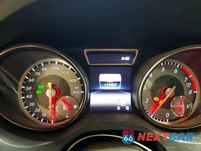 Zdjęcie 9 z 11 samochodu: 2016 MERCEDES-BENZ CLA 250 4MATIC VIN:WDDSJ4GB6GN337554 - miniatura