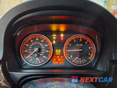 Zdjęcie 9 z 12 samochodu: 2012 BMW 328 XI VIN:WBAUU3C56CA543377 - miniatura