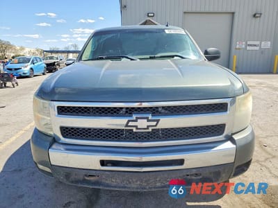 Piąte zdjęcie samochodu w środku: 2011 CHEVROLET SILVERADO K1500 LT VIN:3GCPKSE37BG273037 - miniatura