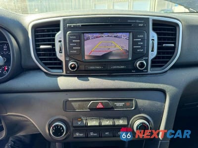 Zdjęcie 9 z 12 samochodu: 2017 KIA SPORTAGE LX VIN:KNDPMCACXH7077250 - miniatura