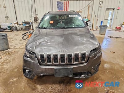 Piąte zdjęcie samochodu w środku: 2021 JEEP CHEROKEE LATITUDE LUX VIN:1C4PJMMX6MD122712 - miniatura