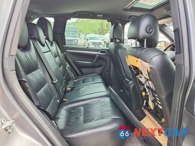 Zdjęcie 11 z 14 samochodu: 2008 PORSCHE CAYENNE S VIN:WP1AB29P58LA48791 - miniatura