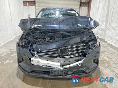 Piąte zdjęcie samochodu w środku: 2018 MAZDA CX-9 TOURING VIN:JM3TCBCYXJ0231692 - miniatura