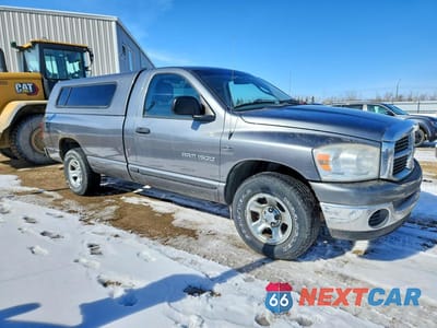 Czwarte zdjęcie samochodu z boku: 2007 DODGE RAM 1500 ST VIN:1D7HA16247J584136 - miniatura