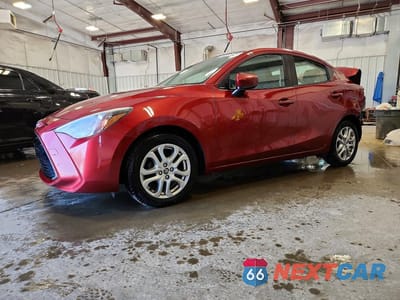 2017 TOYOTA YARIS IA BASE 3MYDLBYV0HY176201 - główne zdjęcie licytacji z USA - miniatura