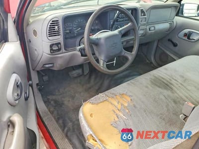 Zdjęcie 8 z 12 samochodu: 1998 CHEV GMT-400 C1500 VIN:1GCEC14W2WZ146650 - miniatura