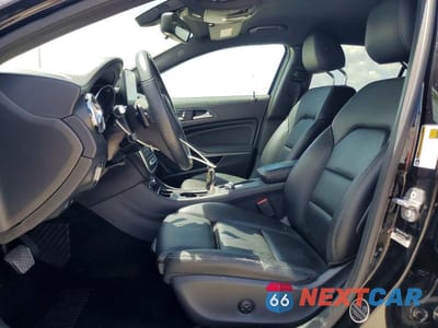 Zdjęcie 7 z 13 samochodu: 2019 MERCEDES-BENZ GLA 250 VIN:WDCTG4EB0KU014481 - miniatura