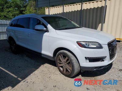 Czwarte zdjęcie samochodu z boku: 2013 AUDI Q7 PREMIUM PLUS VIN:WA1LGAFE2DD012399 - miniatura