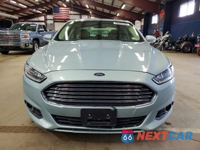 Piąte zdjęcie samochodu w środku: 2013 FORD FUSION SE HYBRID VIN:3FA6P0LU6DR146127 - miniatura