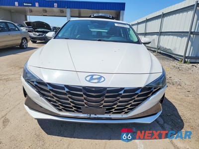 Piąte zdjęcie samochodu w środku: 2023 HYUNDAI ELANTRA LIMITED VIN:5NPLP4AG8PH105720 - miniatura