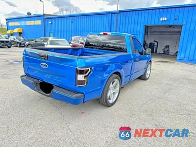 Czwarte zdjęcie samochodu z boku: 2019 FORD F150 VIN:1FTMF1C58KKC32799 - miniatura