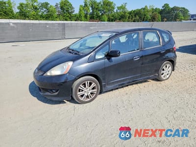 2009 HONDA FIT JHMGE874X9S025642 - główne zdjęcie licytacji z USA - miniatura