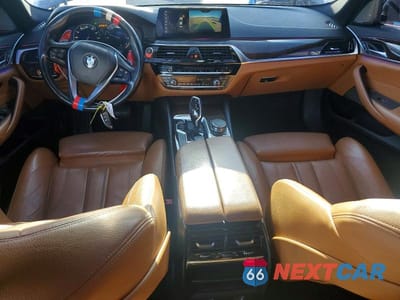 Zdjęcie 8 z 13 samochodu: 2018 BMW 540 I VIN:WBAJE5C50JWA94924 - miniatura