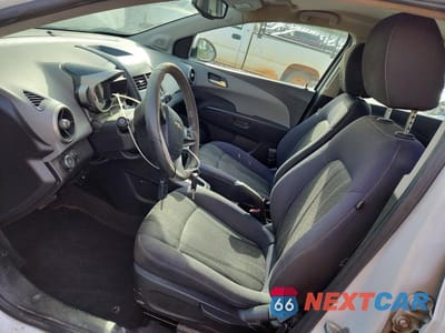 Zdjęcie 7 z 11 samochodu: 2013 CHEVROLET SONIC LT VIN:1G1JC5SH4D4136845 - miniatura