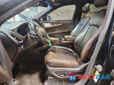Zdjęcie 7 z 13 samochodu: 2016 LINCOLN MKX BLACK LABEL VIN:2LMPJ7JP9GBL23150 - miniatura