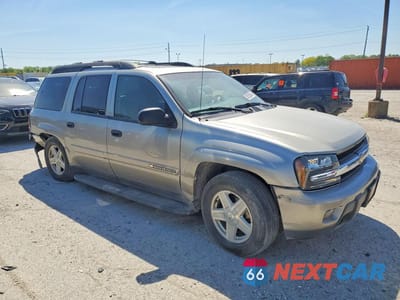 Czwarte zdjęcie samochodu z boku: 2003 CHEVROLET TRAILBLAZER EXT VIN:1GNET16S336174827 - miniatura