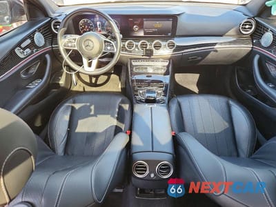 Zdjęcie 8 z 12 samochodu: 2020 MERCEDES-BENZ E 350 VIN:WDDZF8DB7LA733506 - miniatura