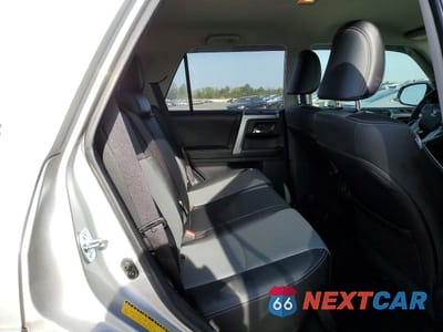 Zdjęcie 11 z 12 samochodu: 2017 TOYOTA 4RUNNER SR5 PREMIUM VIN:JTEBU5JR6H5424154 - miniatura