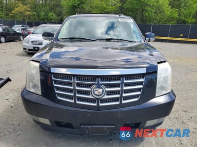 Piąte zdjęcie samochodu w środku: 2007 CADILLAC ESCALADE LUXURY VIN:1GYFK63887R179171 - miniatura