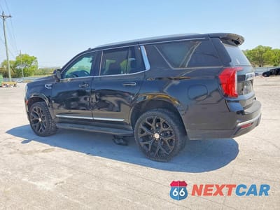 Drugie zdjęcie samochodu z przodu: 2021 GMC YUKON SLT VIN:1GKS1BKD5MR117631 - miniatura