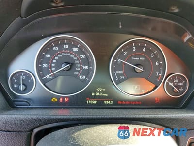 Zdjęcie 9 z 12 samochodu: 2018 BMW 330 I VIN:WBA8B9C59JEE82013 - miniatura