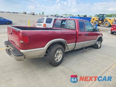 Trzecie zdjęcie samochodu z tyłu: 1999 CHEVROLET S TRUCK S10 VIN:1GCCS19XXX8182623 - miniatura