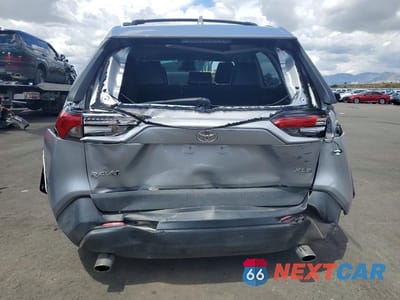 Zdjęcie 6 z 13 samochodu: 2021 TOYOTA RAV4 XLE PREMIUM VIN:2T3C1RFVXMC111255 - miniatura