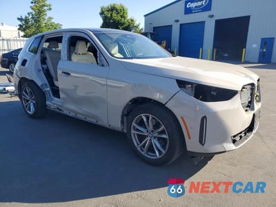 Czwarte zdjęcie samochodu z boku: 2025 BMW X3 30 XDRIVE VIN:5UX53GP02S9031226 - miniatura