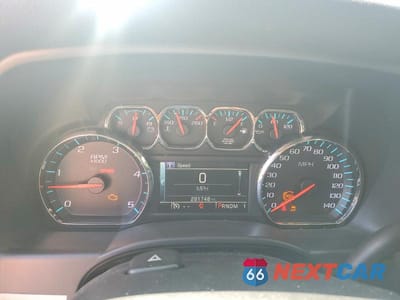 Zdjęcie 9 z 13 samochodu: 2015 CHEVROLET SILVERADO K3500 LT VIN:1GB3KZC87FF566230 - miniatura