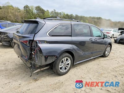 Trzecie zdjęcie samochodu z tyłu: 2025 TOYOTA SIENNA XLE 7-PASSENGER VIN:5TDJSKFC2SS215360 - miniatura