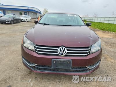 Piąte zdjęcie samochodu w środku: 2014 VOLKSWAGEN PASSAT S VIN:1VWAT7A32EC079543 - miniatura