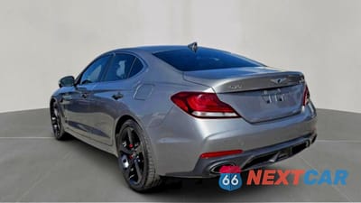 Trzecie zdjęcie samochodu z tyłu: 2020 GENESIS G70 3.3T VIN:KMTG34LE6LU053532 - miniatura
