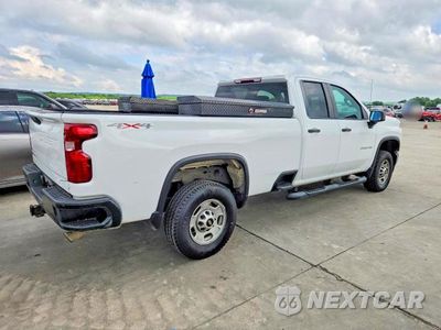 Trzecie zdjęcie samochodu z tyłu: 2020 CHEVROLET SILVERADO K2500 HEAVY DUTY VIN:1GC2YLE78LF218987 - miniatura