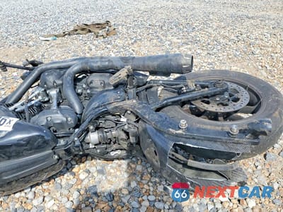 Trzecie zdjęcie samochodu z tyłu: 2023 HARLEY-DAVIDSON FXLRS VIN:1HD1YWZ14PB073459 - miniatura
