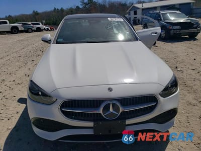 Piąte zdjęcie samochodu w środku: 2024 MERCEDES-BENZ C 300 4MATIC VIN:W1KAF4HB8RR157760 - miniatura