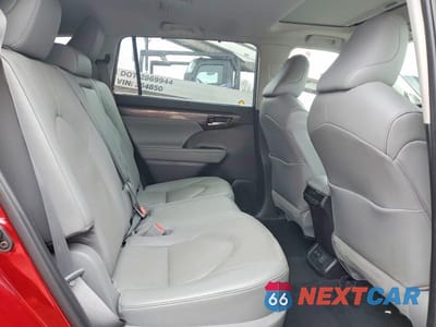 Zdjęcie 11 z 13 samochodu: 2021 TOYOTA HIGHLANDER LIMITED VIN:5TDDZRBHXMS156306 - miniatura