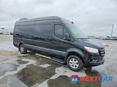 Czwarte zdjęcie samochodu z boku: 2019 MERCEDES-BENZ SPRINTER 2500 VIN:WDZPF1ED5KT015691 - miniatura