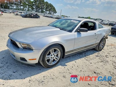 2010 FORD MUSTANG 1ZVBP8AN3A5176507 - główne zdjęcie licytacji z USA - miniatura