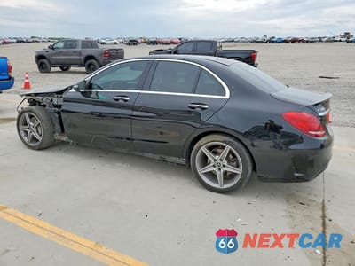 Drugie zdjęcie samochodu z przodu: 2016 MERCEDES-BENZ C300 VIN:55SWF4KBXGU178538 - miniatura