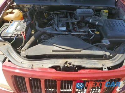 Zdjęcie 12 z 13 samochodu: 2004 JEEP GRAND CHEROKEE LAREDO VIN:1J4GX48S14C350839 - miniatura