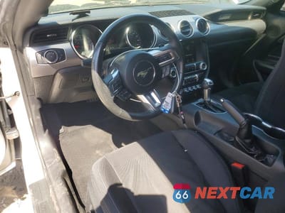 Zdjęcie 8 z 13 samochodu: 2019 FORD MUSTANG VIN:1FA6P8TH3K5200095 - miniatura