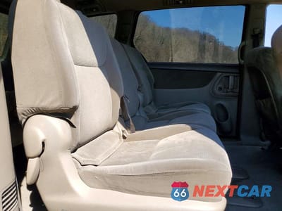 Zdjęcie 11 z 12 samochodu: 2004 TOYOTA SIENNA LE 8 PASSENGER VIN:5TDZA23C74S167139 - miniatura