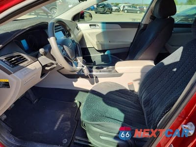 Zdjęcie 7 z 12 samochodu: 2016 HYUNDAI SONATA SE VIN:5NPE24AF1GH331497 - miniatura
