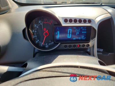 Zdjęcie 9 z 12 samochodu: 2014 CHEVROLET SONIC LTZ VIN:1G1JE5SB3E4219738 - miniatura
