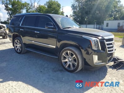 Czwarte zdjęcie samochodu z boku: 2019 CADILLAC ESCALADE LUXURY VIN:1GYS4BKJ9KR184054 - miniatura