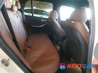 Zdjęcie 10 z 12 samochodu: 2020 BMW X5 SDRIVE 40I VIN:5UXCR4C09L9C89323 - miniatura