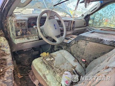 Zdjęcie 8 z 12 samochodu: 2004 FORD F250 SUPER DUTY VIN:1FTNW21P04EA90562 - miniatura